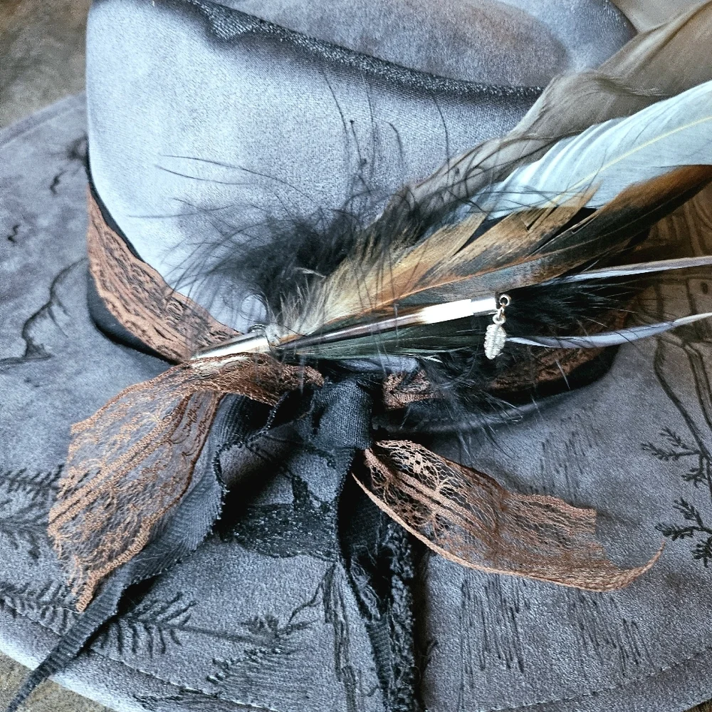 NWT Gray Western Fedora Cowboy Hat with Feather Hat Pin